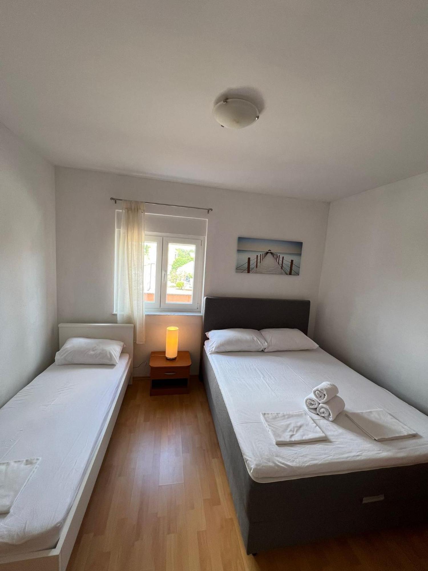 ביוגראד נה מורו Apartment A&B מראה חיצוני תמונה